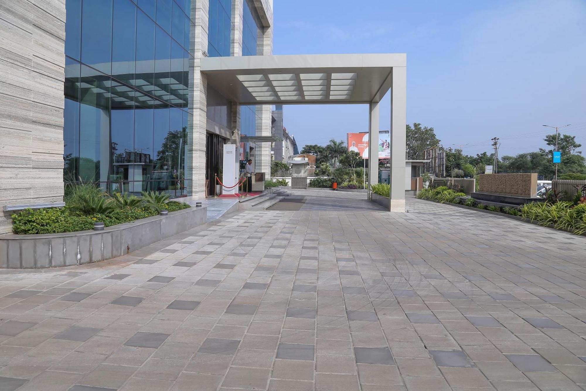 EFCEE Sarovar Portico Bhavnagar Exterior foto